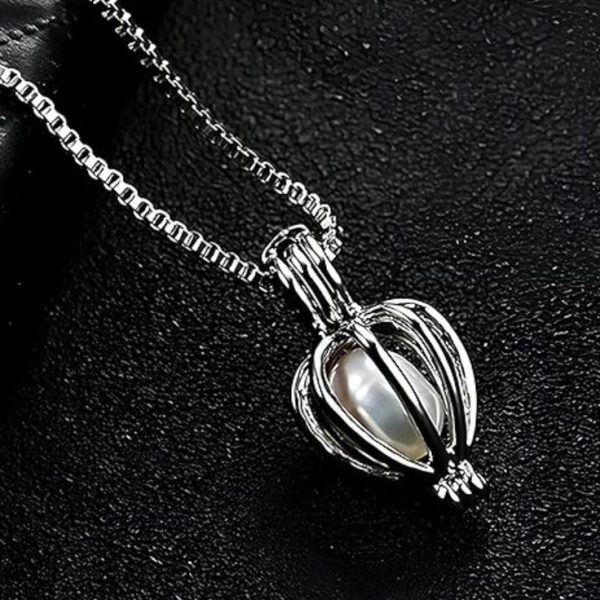 Original (Mukta) Love Pearl Necklace Pendent - Image 4