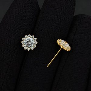 (২টি) 13 Stone Nosepin or Ear Tops Diamond Cut 18k Gold Plated