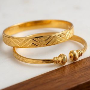 (2 Pcs Adjustable Size) New Gold Plated Metal Bangle For Women