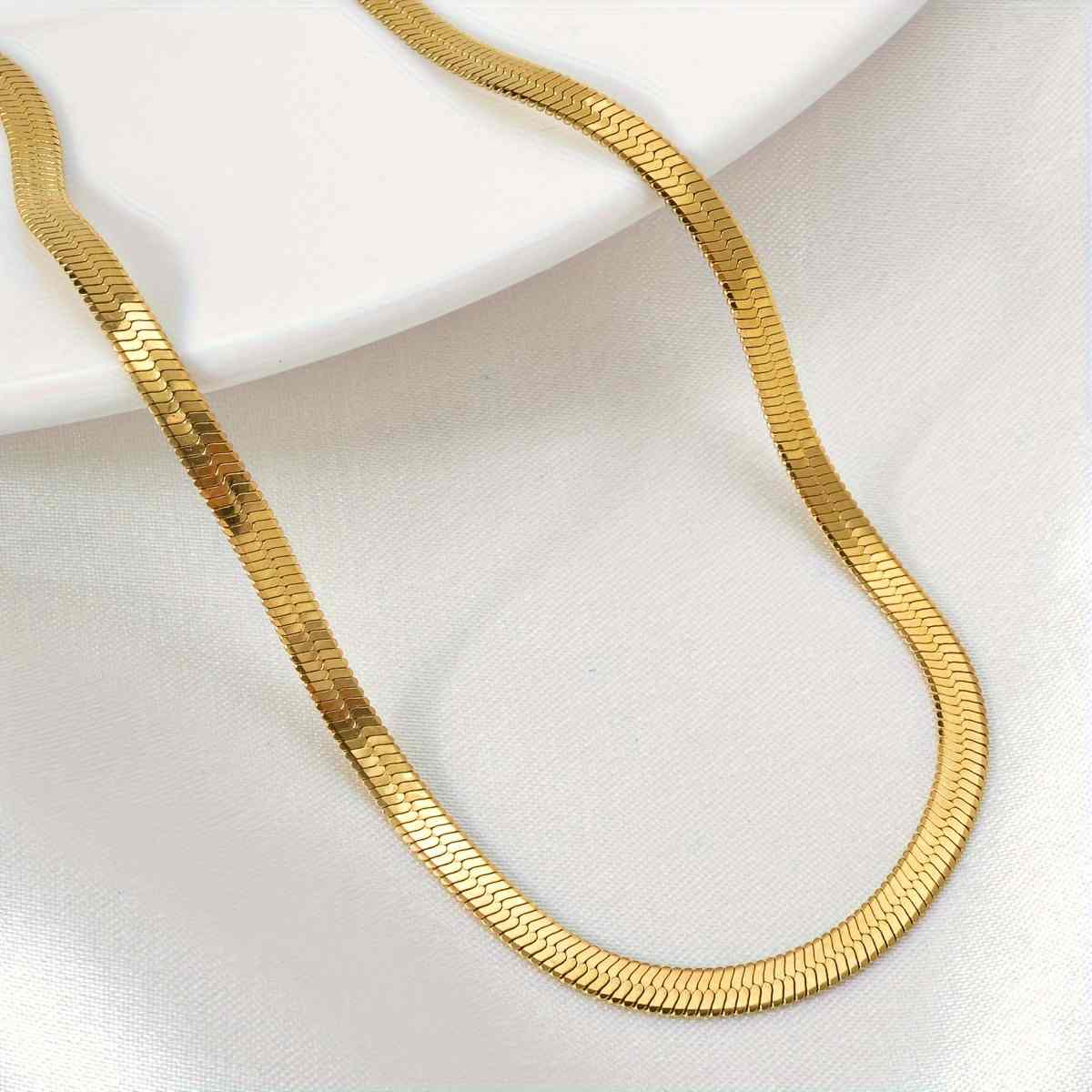 High Quality Gold Polished Snake Chain for Man/Women - Image 3